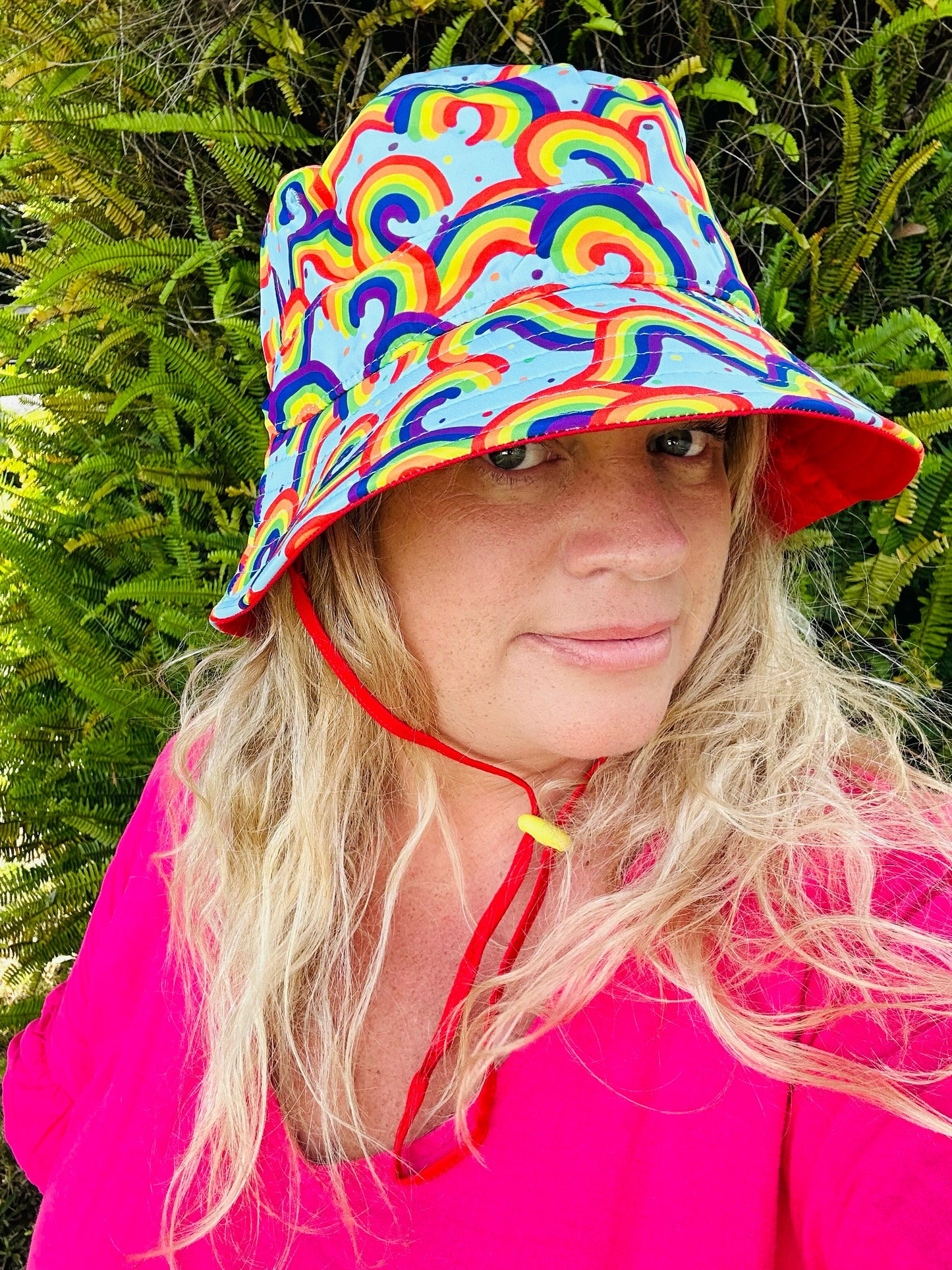 Wide Brim Summer Bucket Hat - Rainbow Wave