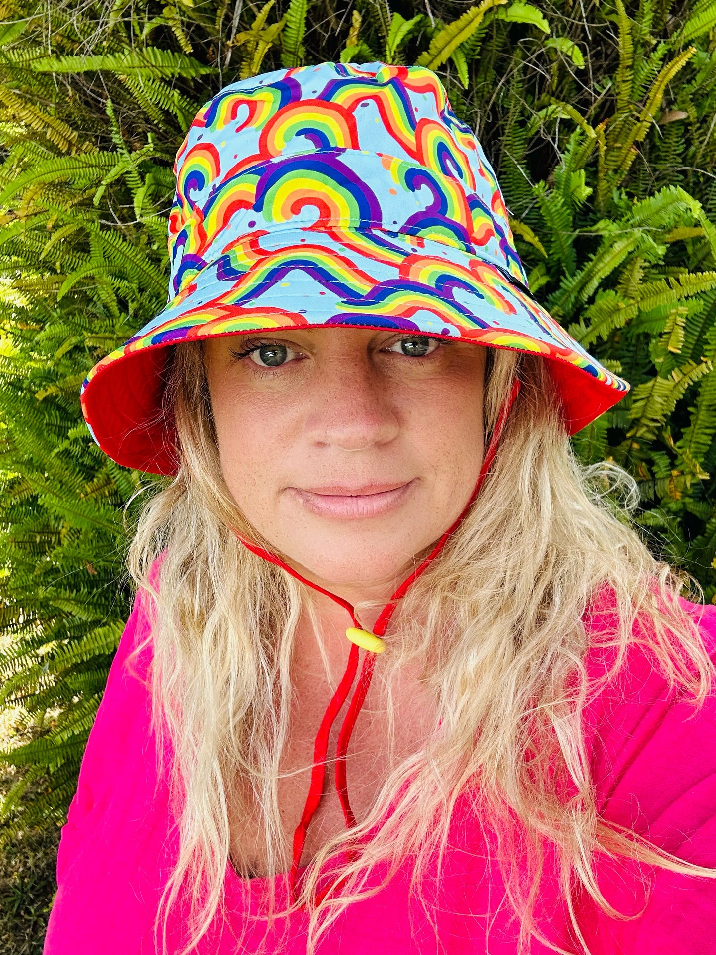 Wide Brim Summer Bucket Hat - Rainbow Wave