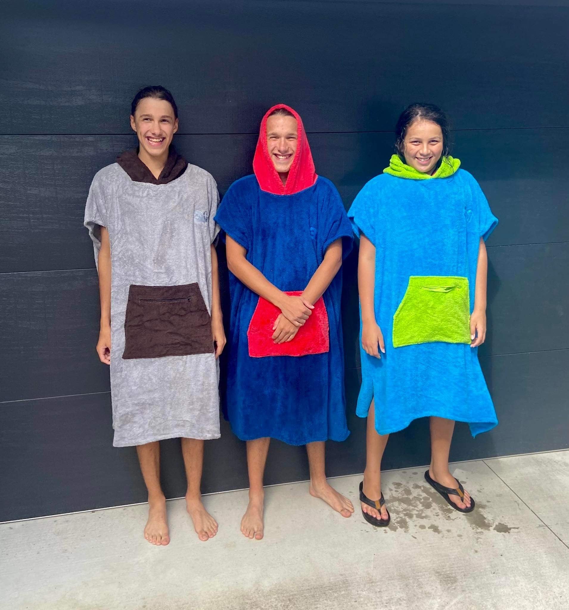 3 Little Monkeys - 100% Cotton Thick Hooded Poncho Towel 